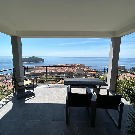 Luna Apartman
